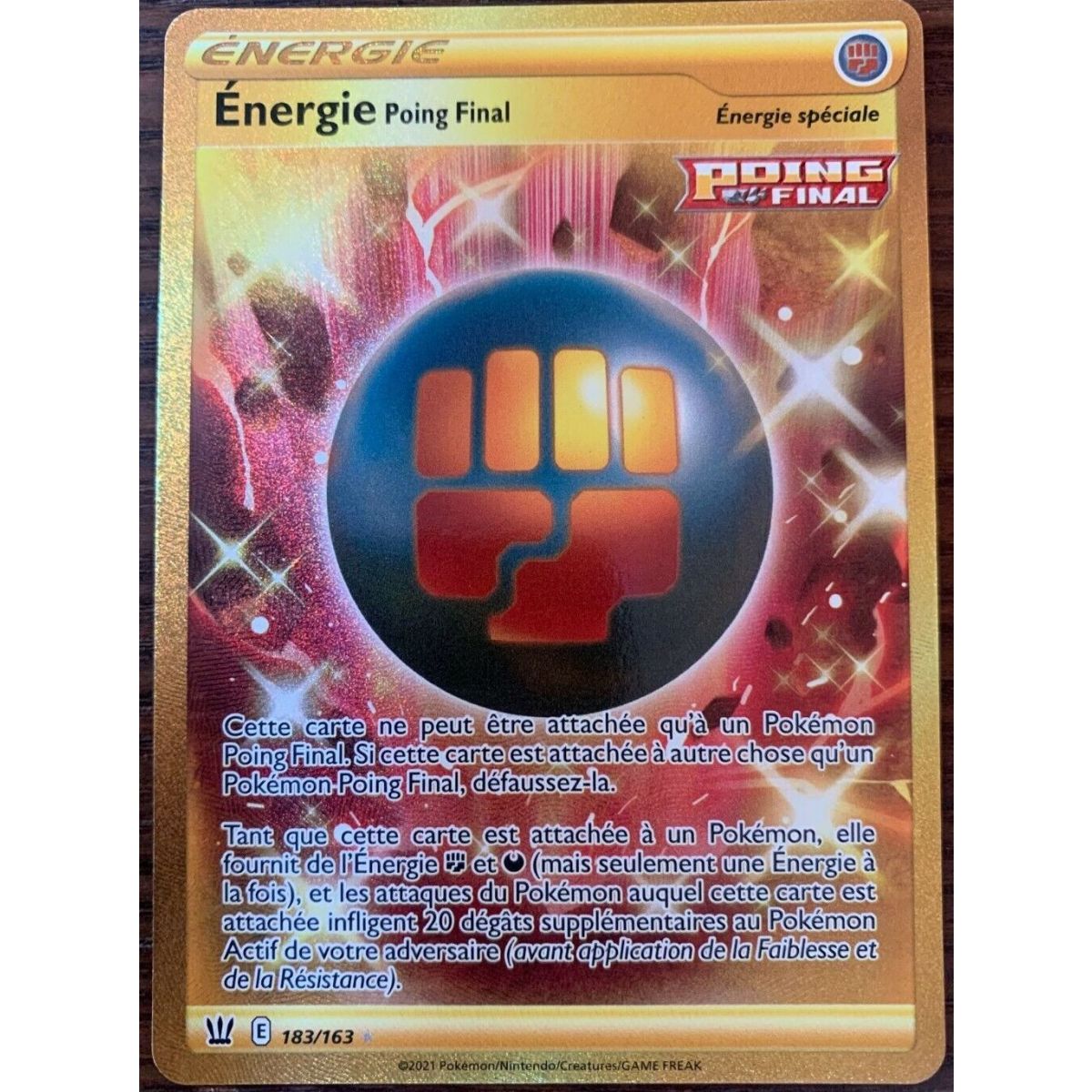 Item Final Fist Energy – Secret Rare 183/163 – Kampfstil mit Schwert und Schild