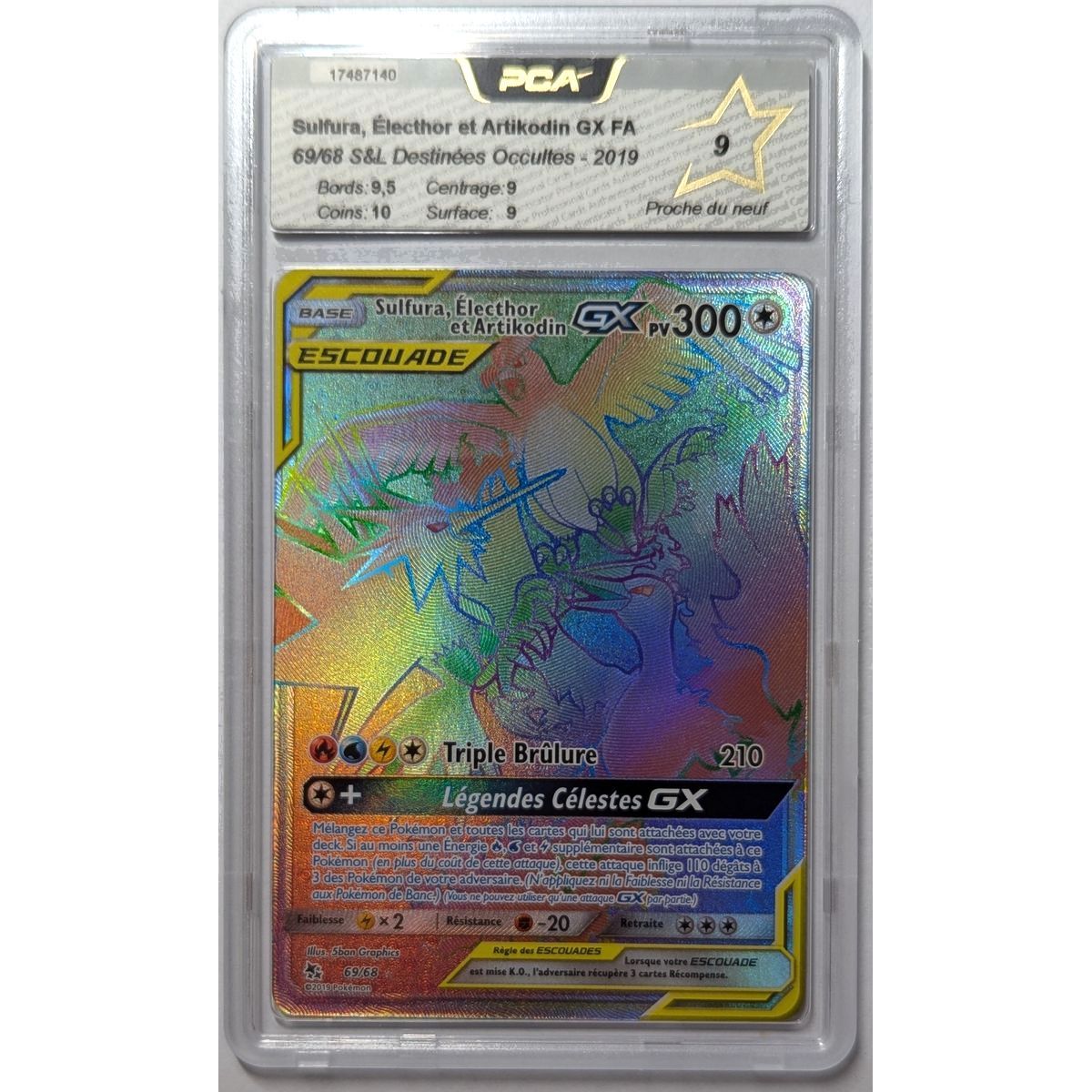 Item [PCA 9 – Nahezu neuwertig] – Bewertete Karte – Moltres, Zapdos & Articuno GX FA 69/68 – S&L Hidden Fates – 2019 – Pokémon – Französisch